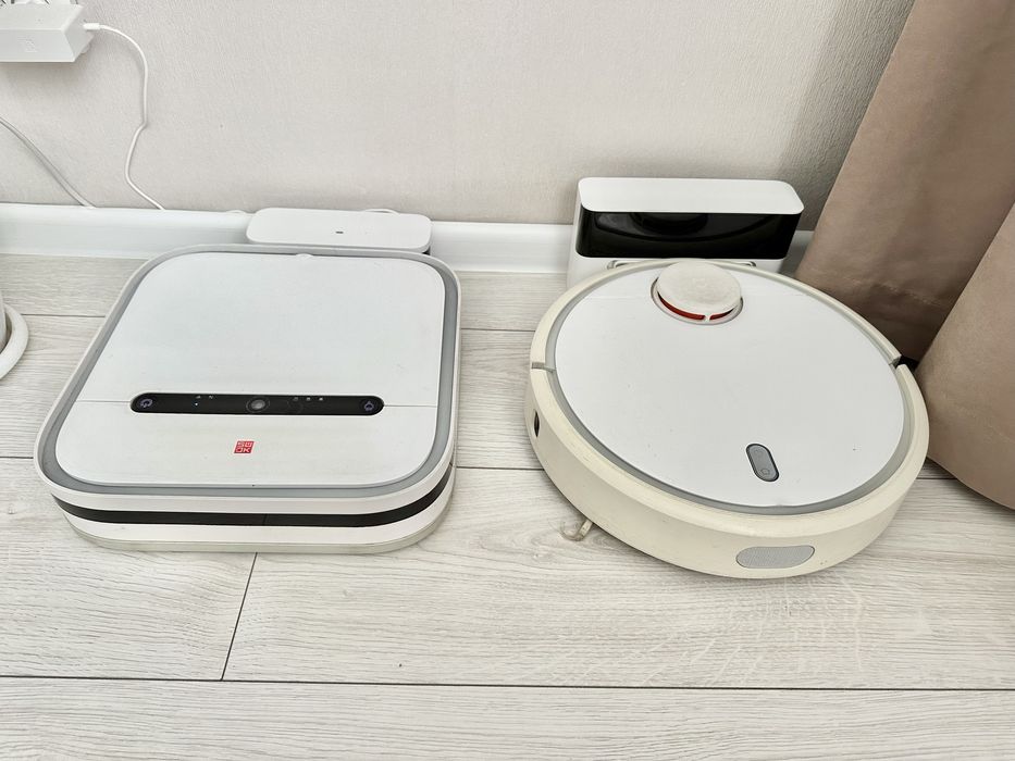 Робот пылесос и робот полотер