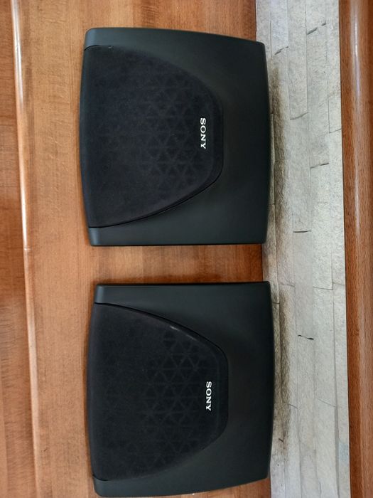 Sateliti Sony SS-SR110