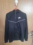 Vând bluză nike marimea S