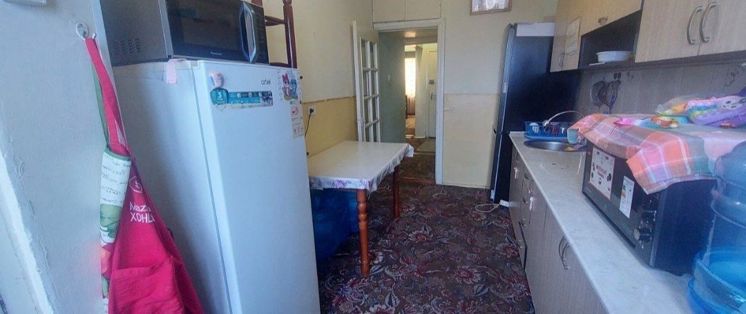 Yunusobod 18 kv 3 xona Srochno uy sotiladi