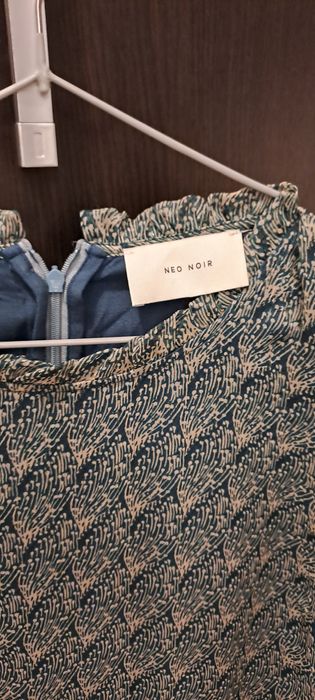 Rochie din mătase verde cu crem
