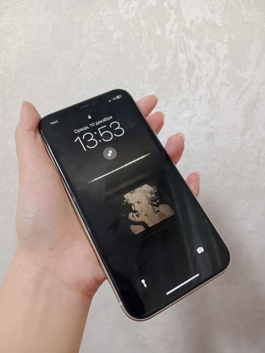 Айфон 11 торг есть