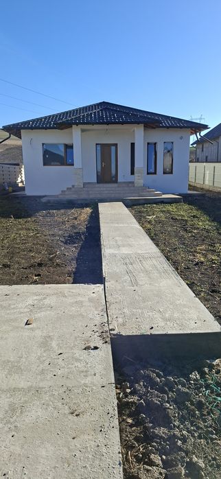 Case 101mp utili+beci+30 mp terase,650 mp teren