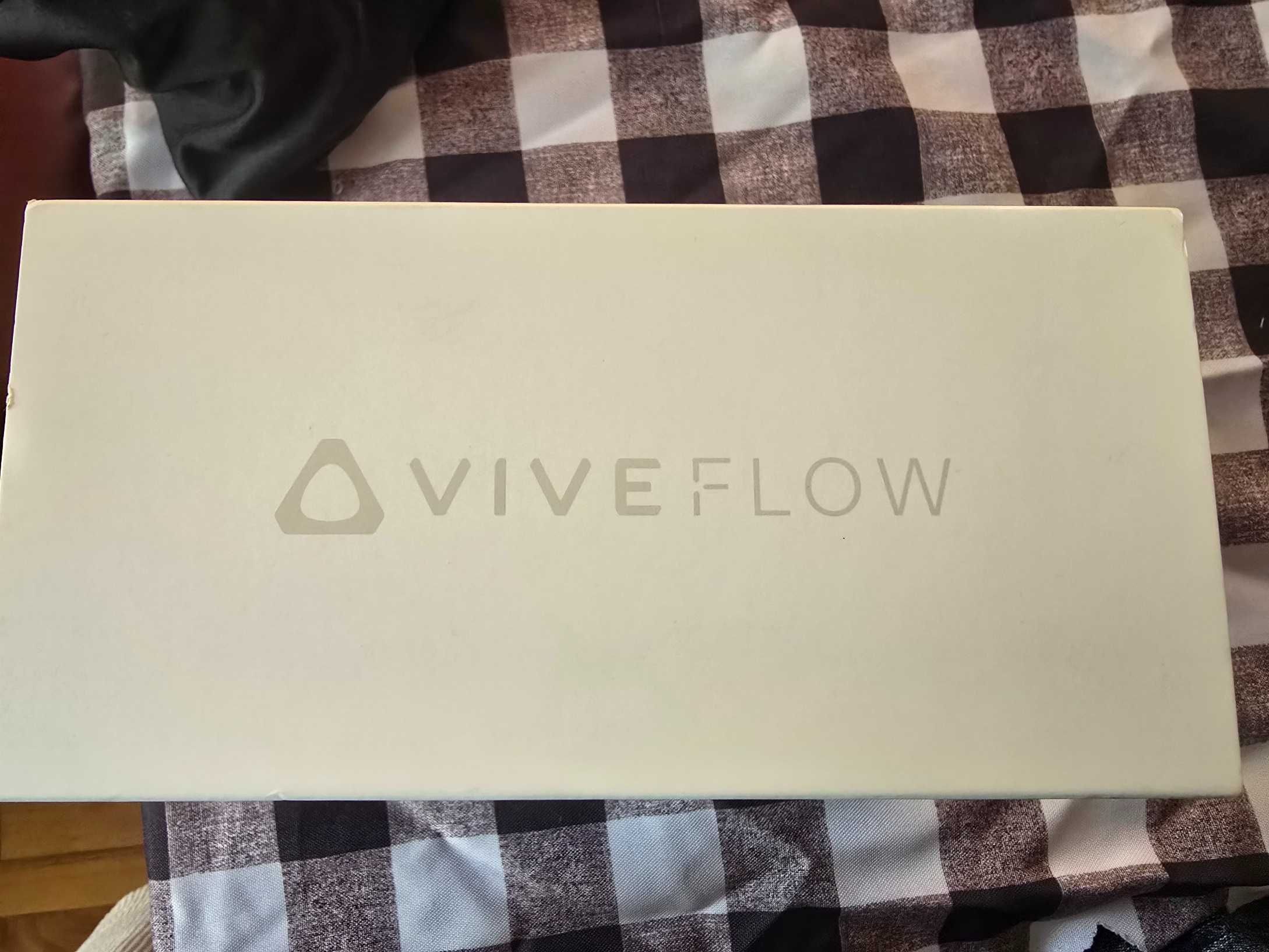 VR очила VIVEFLOW  нови гаранция