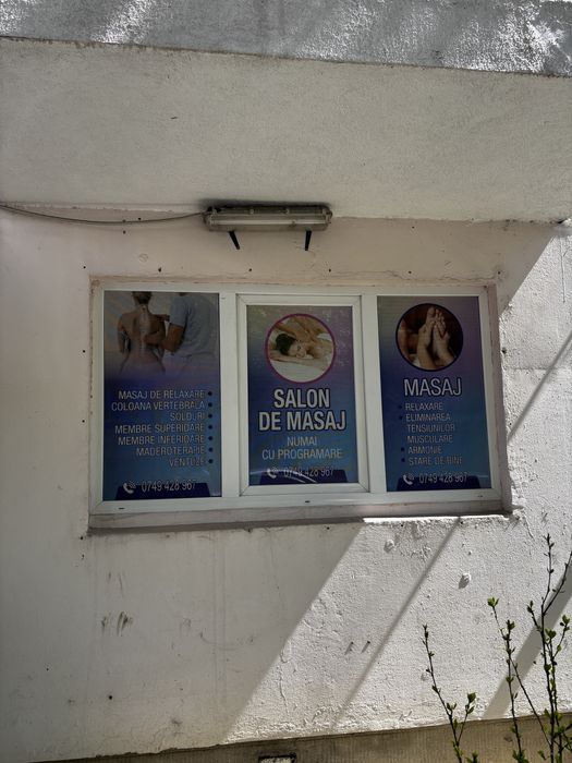 Inchiriez camera de cosmetica/makeup