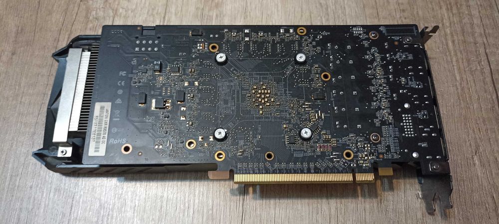 ASRock AMD PHANTOM GHR RX570 4G OC - GAMING - Netestata!