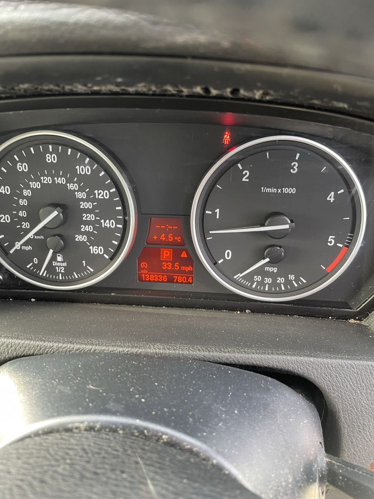 БМВ Х5 Е70 4.0 дизел 306 коня