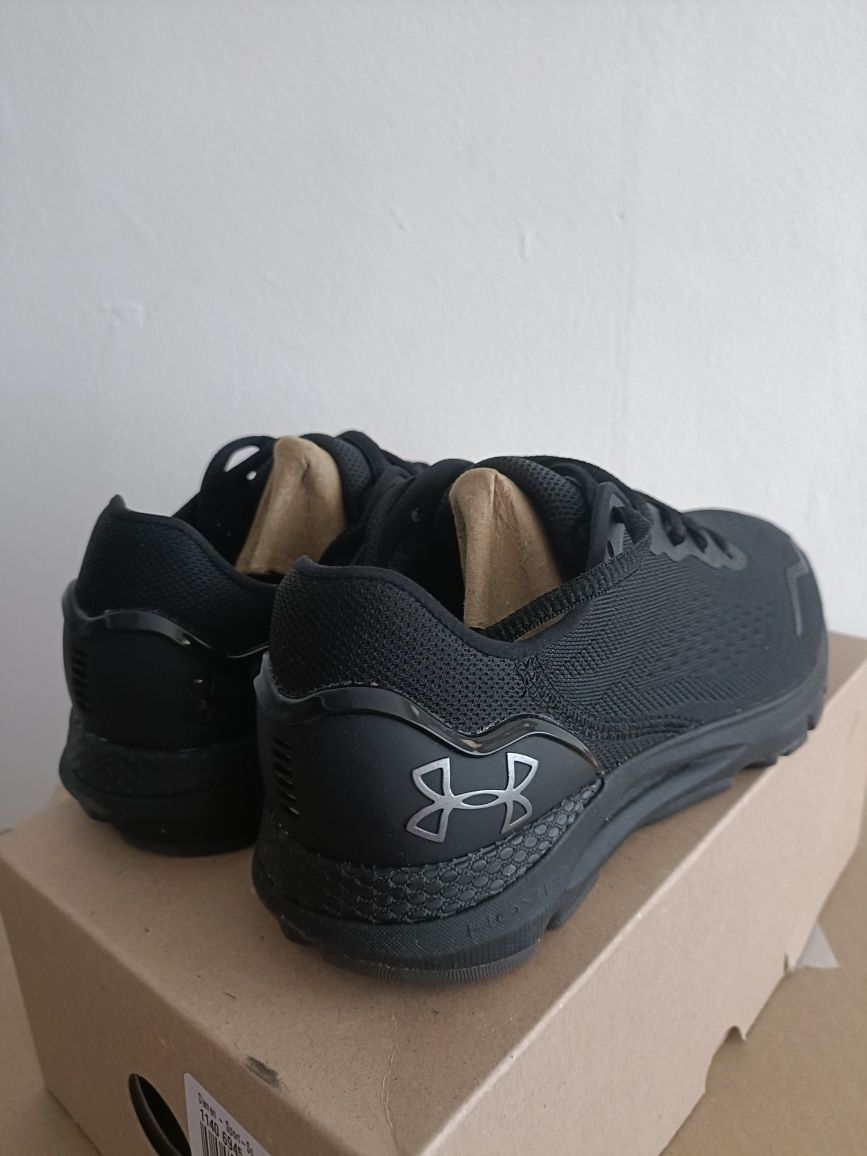 Under Armour UA W Hovr Sonic 6 номер 37.5 код 21A