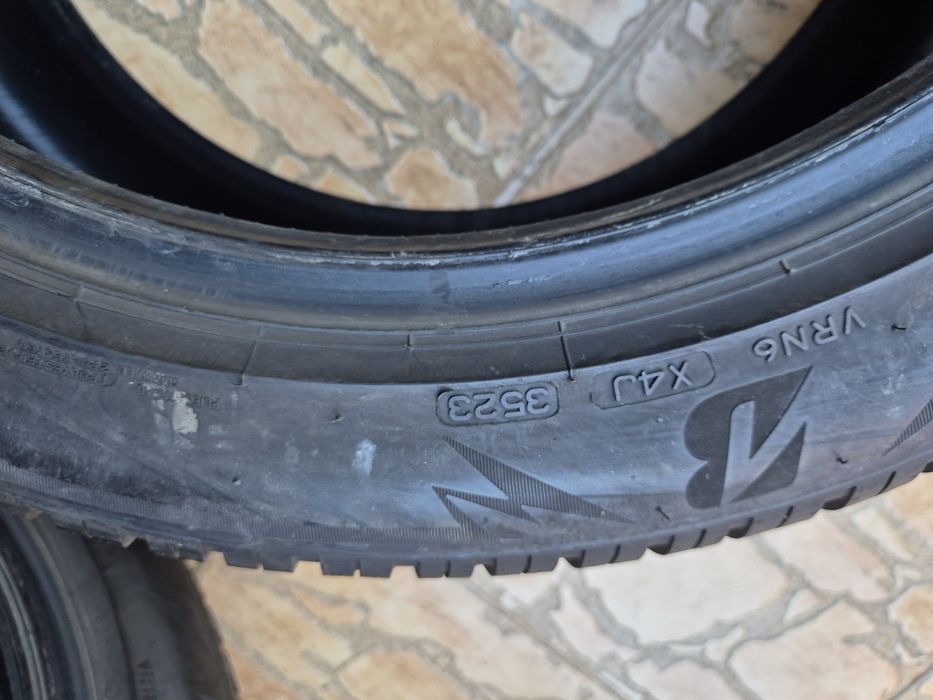 Vând cauciucuri 255/45/19 M+S 2 buc //Brigestone// dot 2023