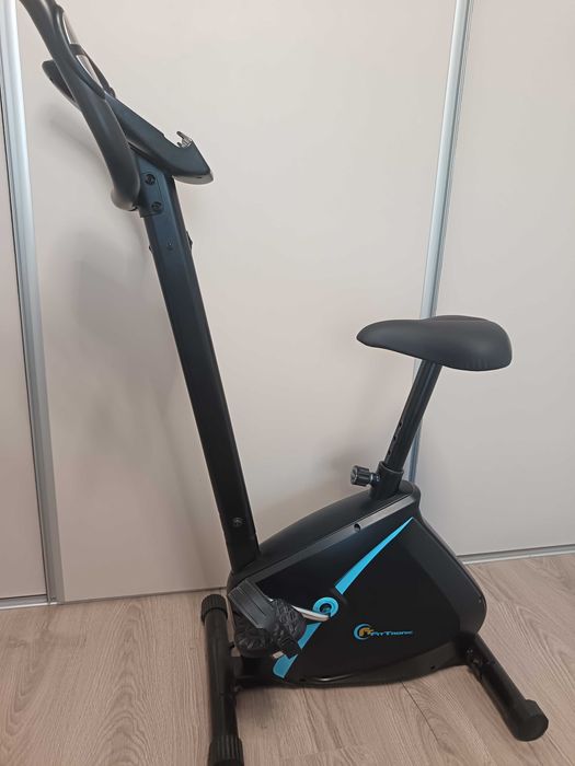 Bicicletă magnetică Fit Tronic impecabilă
