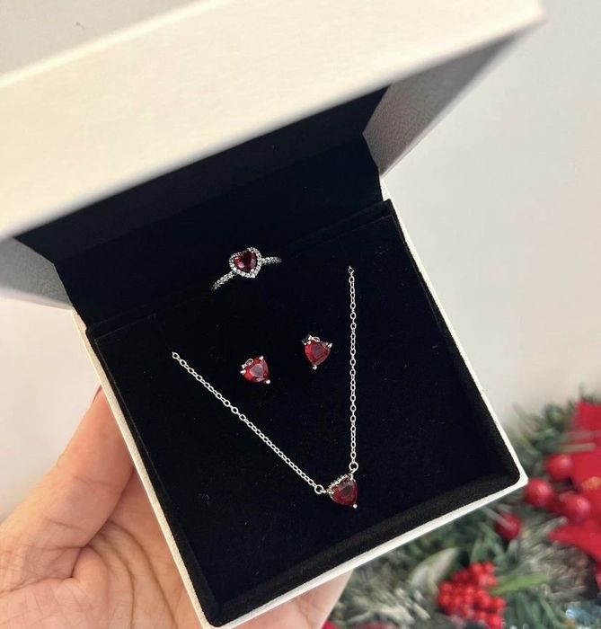 Set Pandora argint 925 colier cercei inel inima rosie+cutie cristale