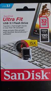 USB памет 32GB SanDisk Ultra Fit , USB 3.1, Черен цвят