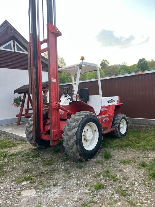 MotoStivuitor pt teren accidentat