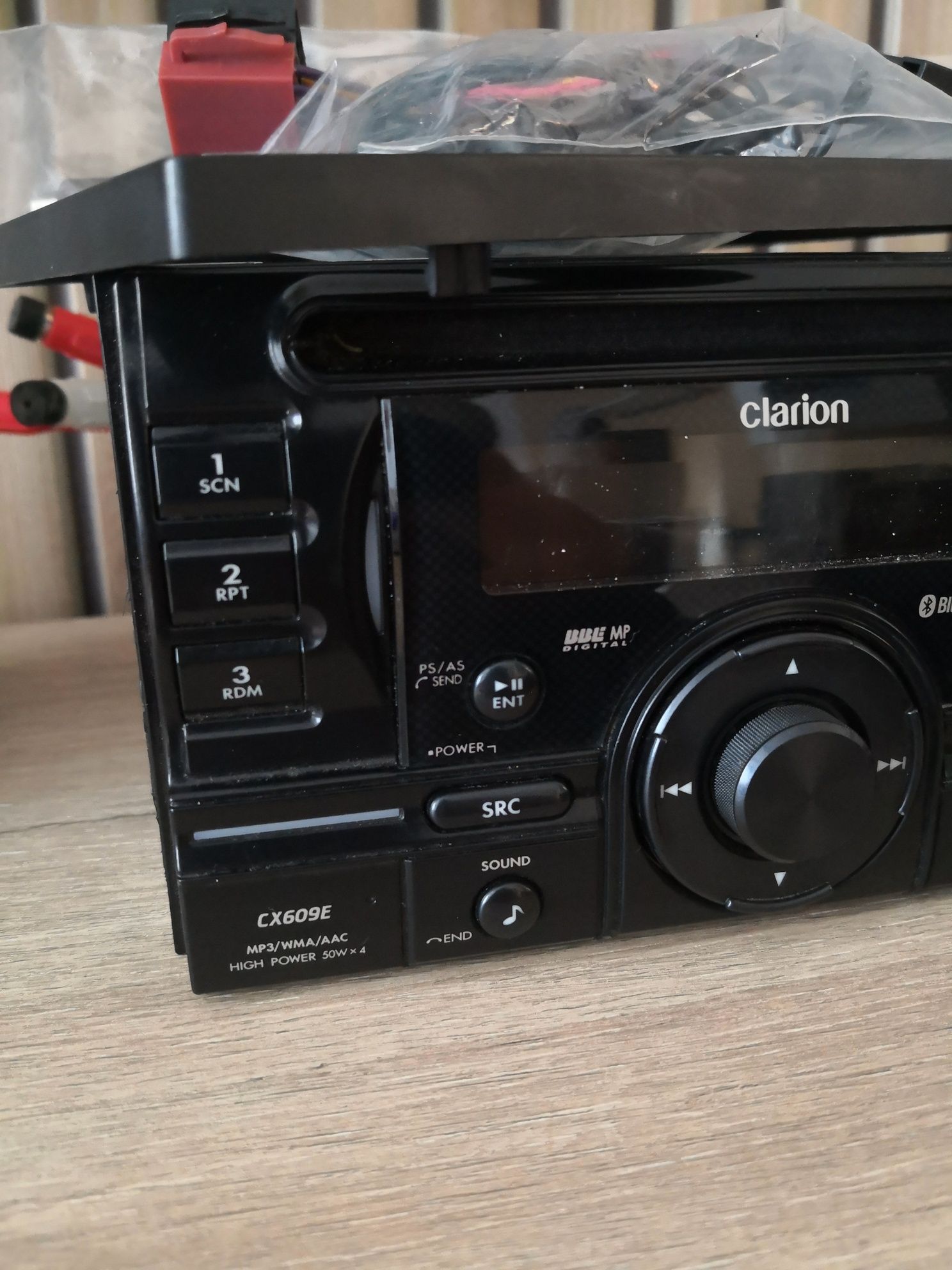 Casetofon auto Clarion CX609E 2din