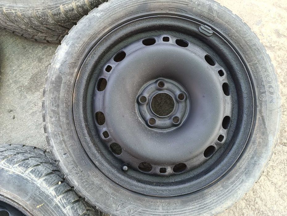 Джанти с гуми 15 цола 5х100 ЕТ43 за Ауди, VW. Шкода, Сеат - 6Q0610027M