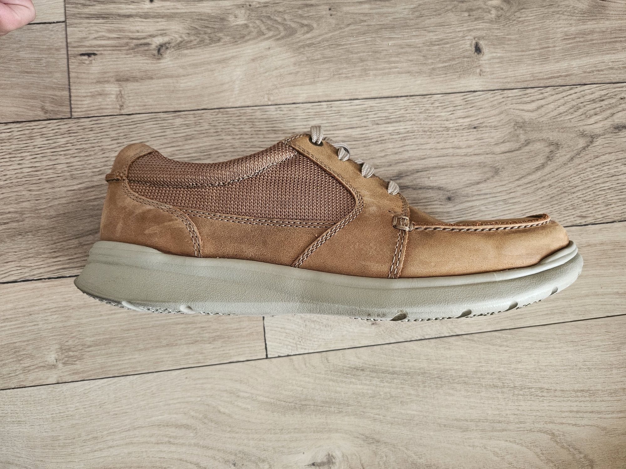 Мъжки обувки Clarks