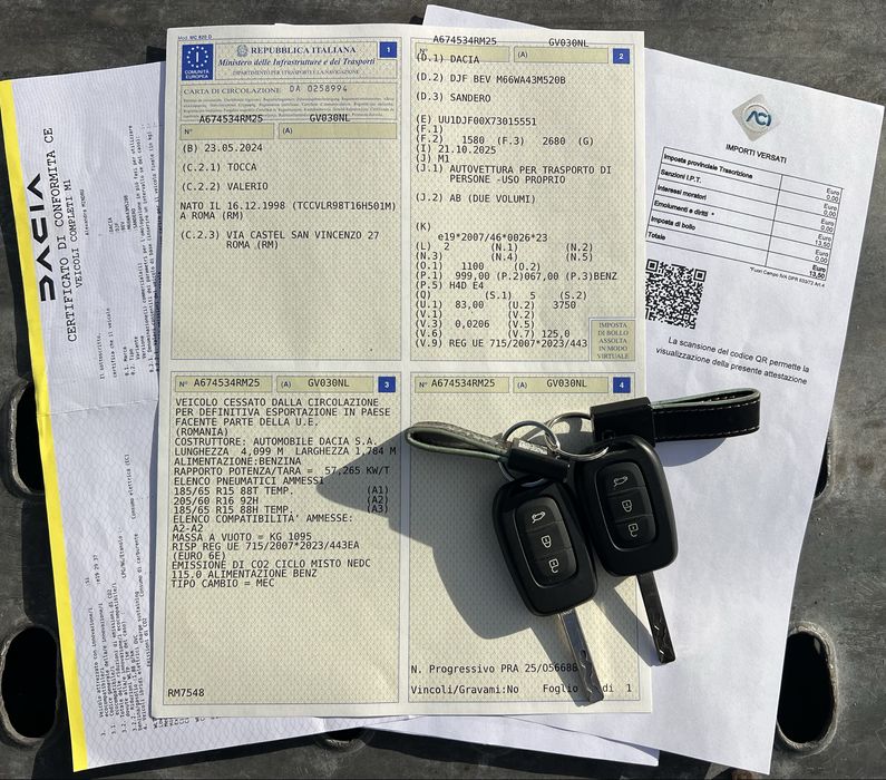 Dacia Sandero Stepway 2024 avariat lovit doar 12 mii km