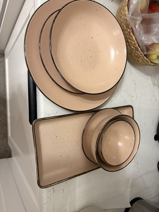 Продается набор посуды