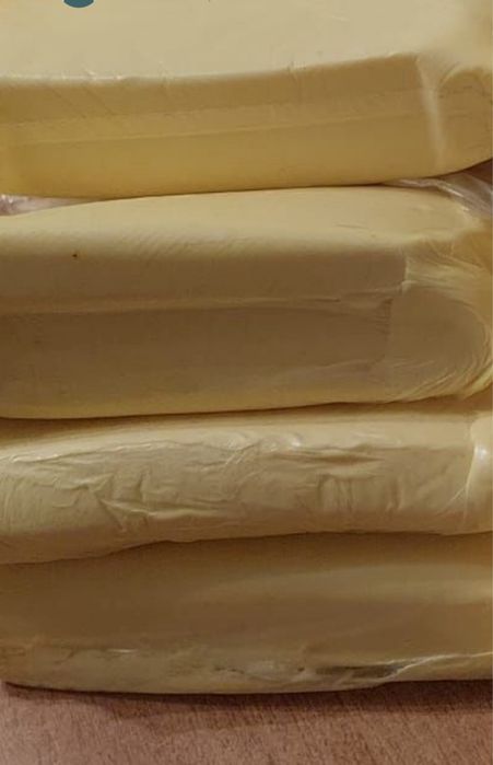 Продам домашнее масло майское , творог жирный из цельного молока