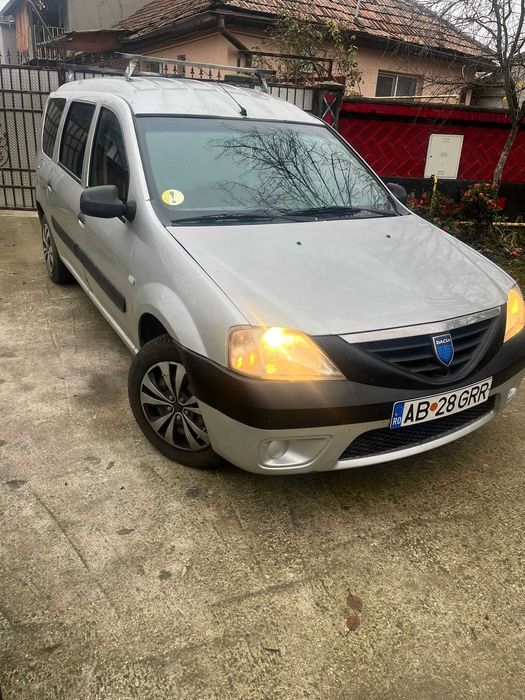 Vand logan MCV 2007 1.6 benzina