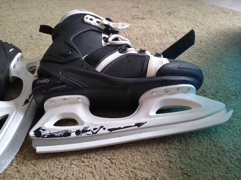 Patine Oxelo – mărimea 42 – extrem de puțin folosite