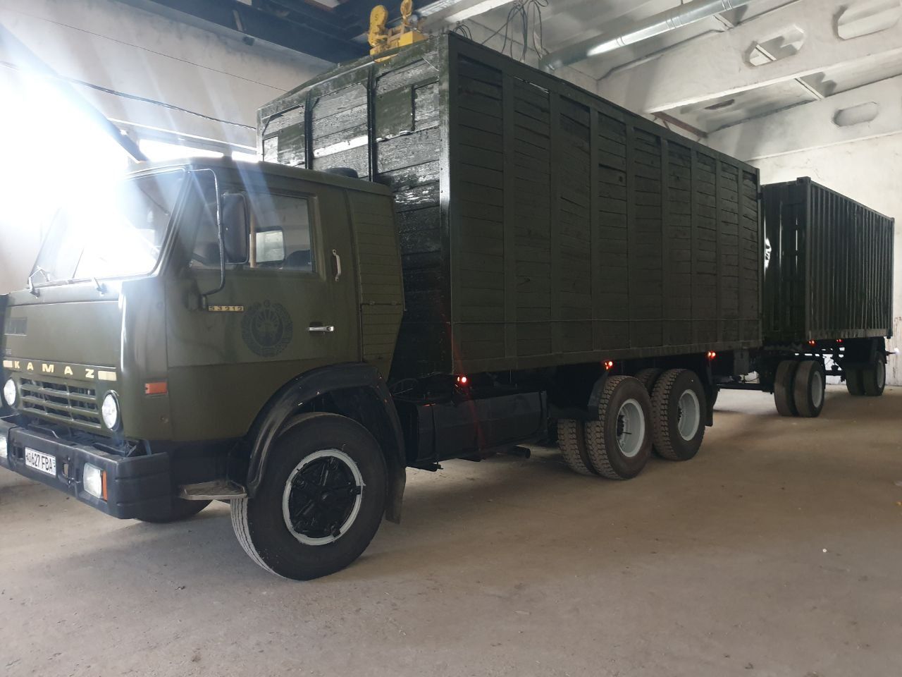 Камаз прицепи билан
