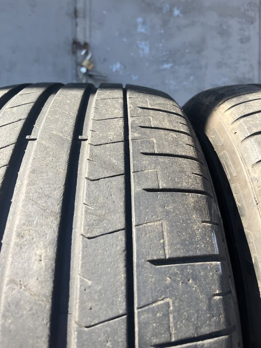 4 бр. гуми спорт пакет 255/40/20 и 295/35/20 Pirelli DOT 0818 6/4 mm