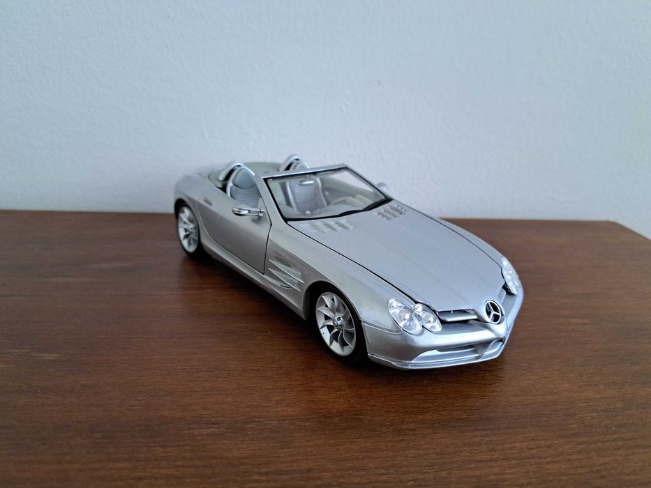 Machete la scara 1:18 McLaren, Mercedes, Jaguar, Porsche, Ferrari