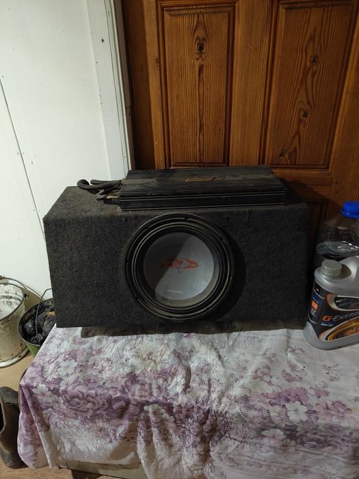 Продам саббуфер.