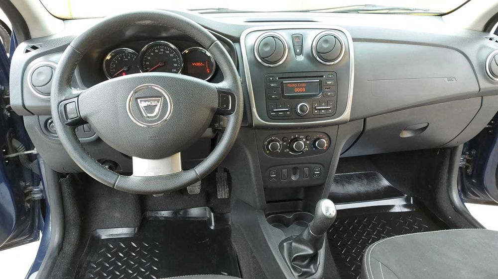 De inchiriat Inchiriere UBER, GLOVO, Bolt Food, Wolt, food delivery