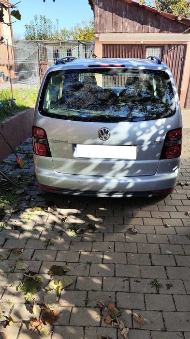 Vw touran 1.9 diesel bxe in stare foarte buna
