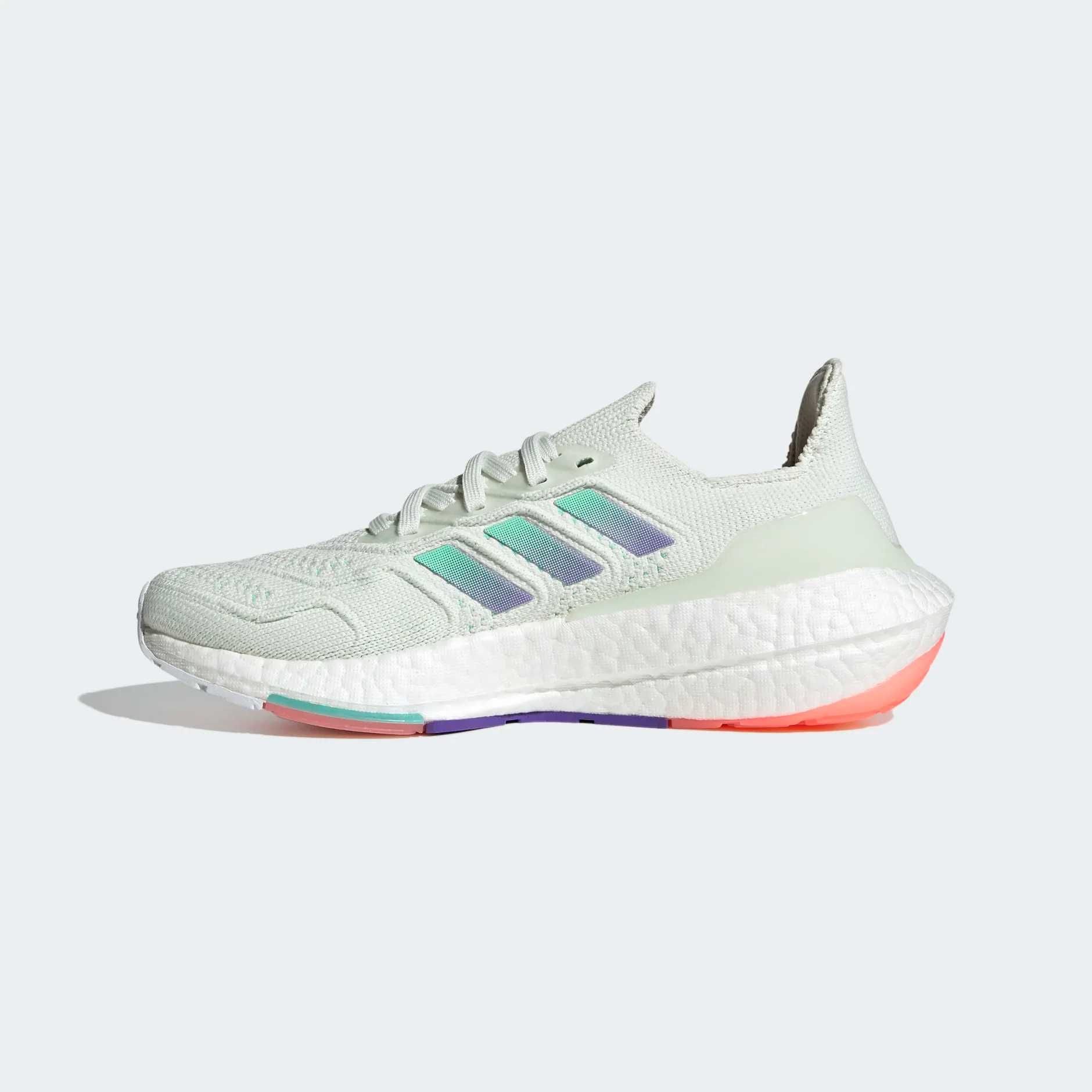 Оригинални Маратонки *ADIDAS ULTRABOOST 22* 2 Модела* EU38 2/3 -40 1/3
