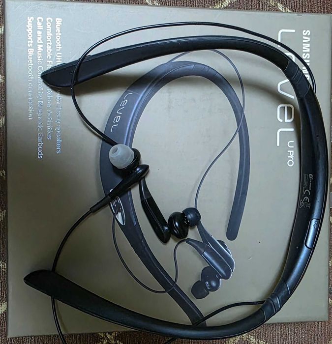 Casti bluetooth Samsung Level U Pro EQ-BN920