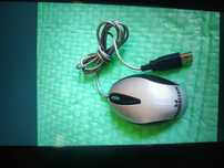 Mouse cu mufa USB, model mic pentru laptop
