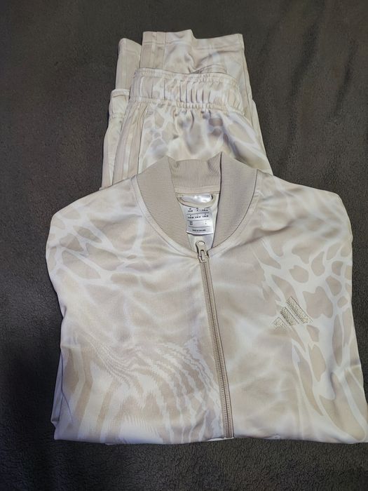Дамски анцунг ADIDAS
