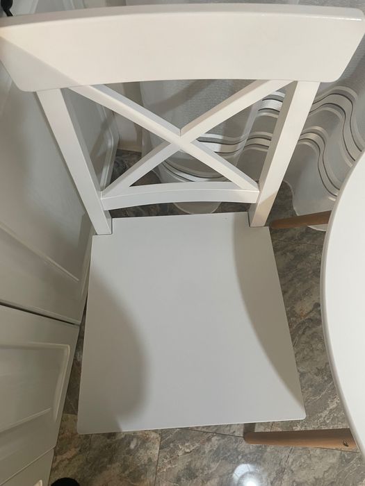 set masa si scaune bucatarie