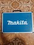 Set Makita cu burghie si dălți