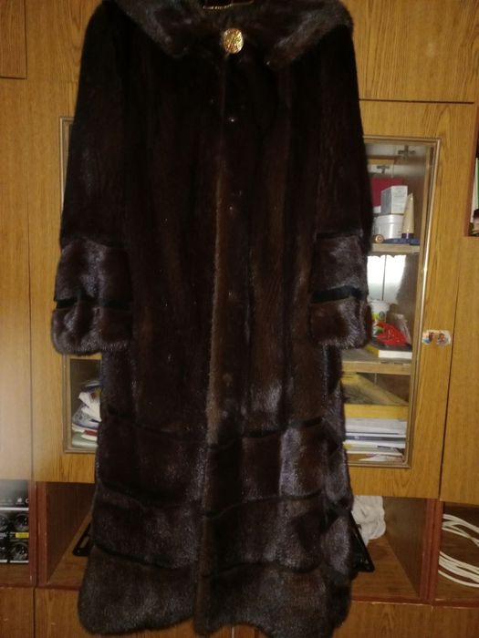 Продам норковую шубу б/у