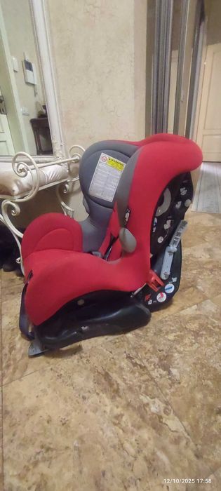 Детское автокресло