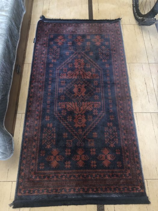 Килимче 150/75   Чисто ново!