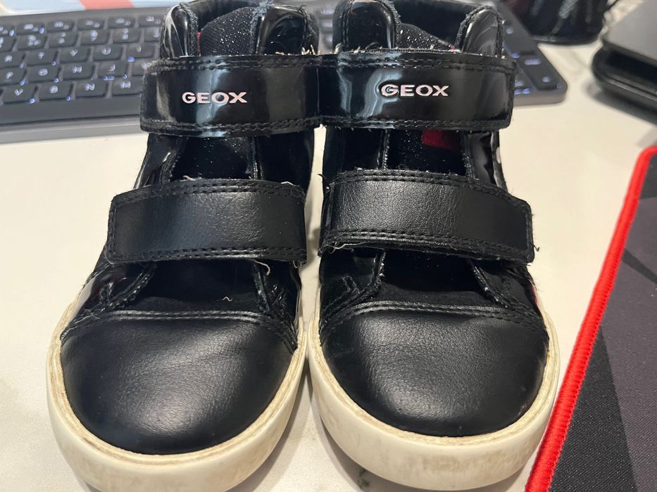 Детски боти Geox