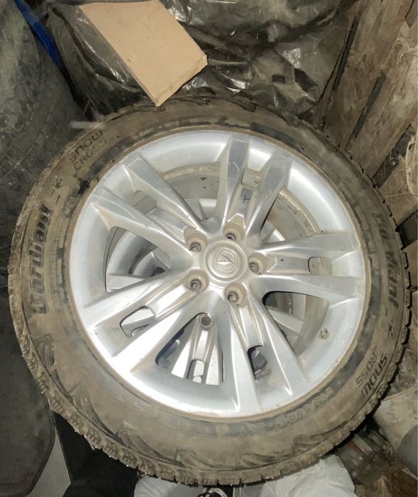 Продам Новые Шины с дисками От Changan