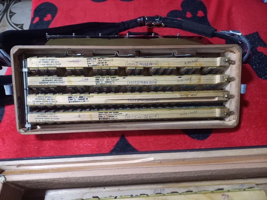 Acordeon hohner tango 5c
