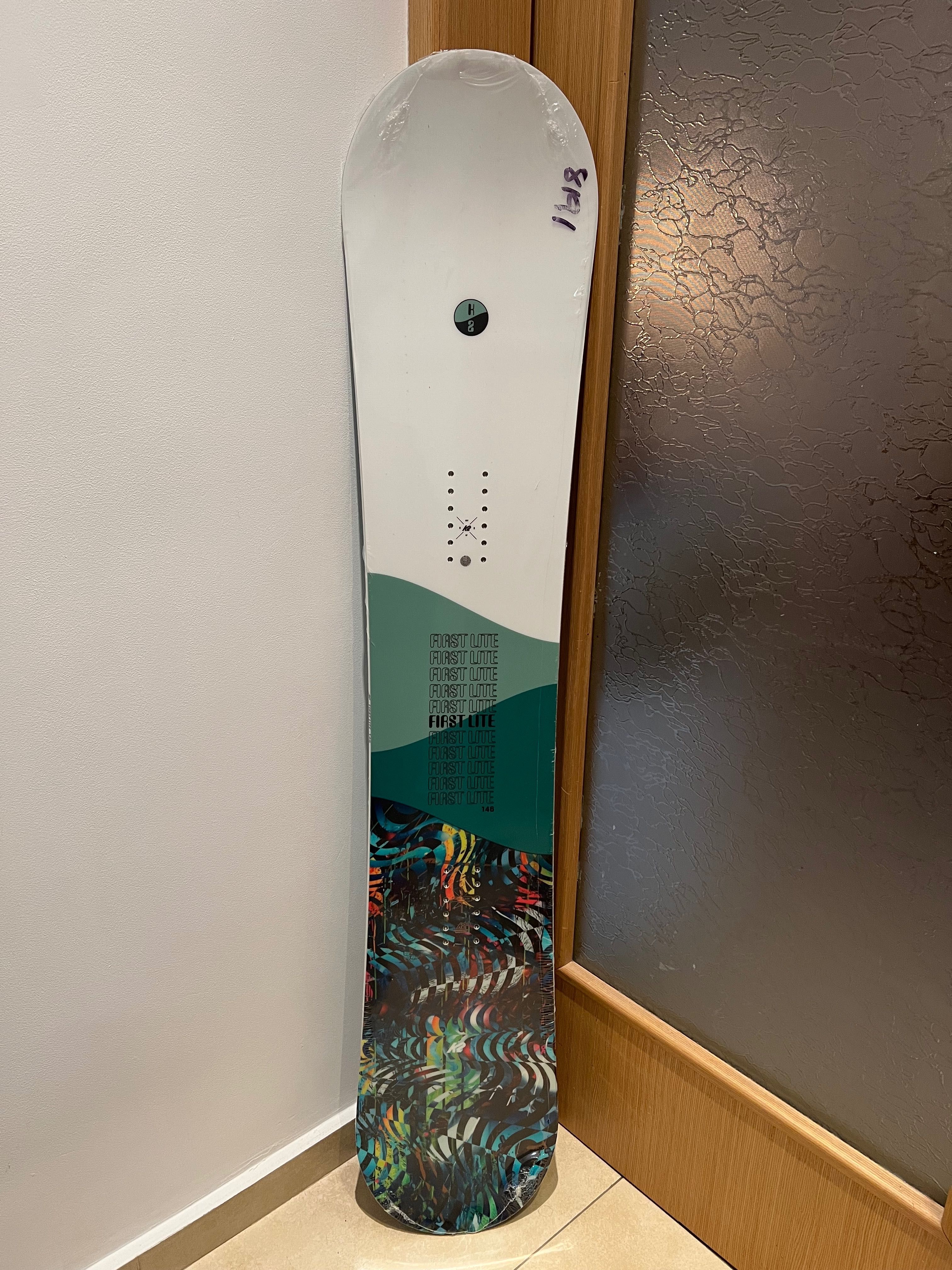 Чисто нов дамски сноуборд K2 FIRST LITE 2023 146 см