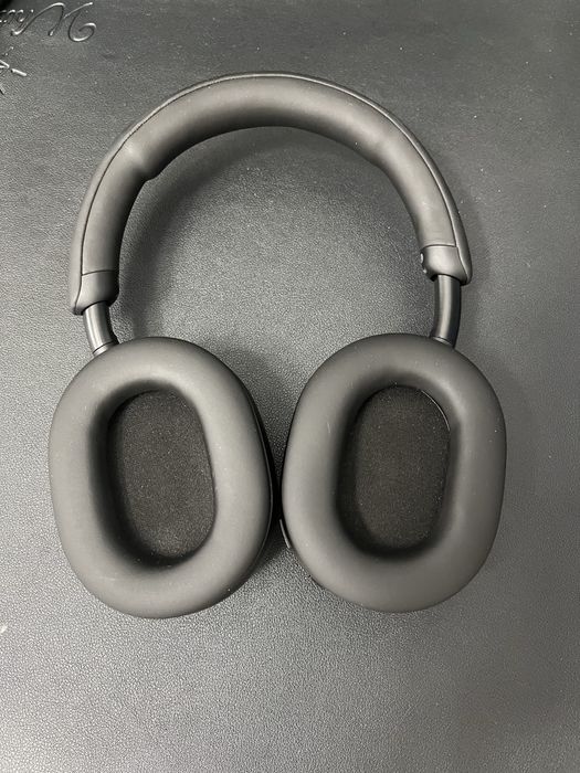 Наушники Sony WH-1000xm5