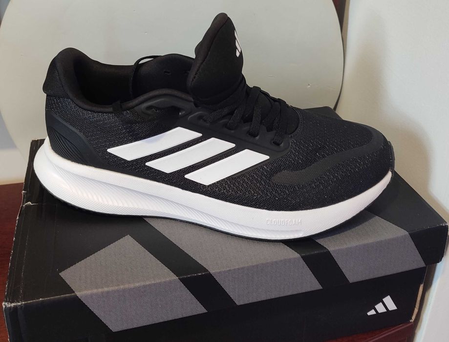 Pantofi sport - ADIDAS RUNFALCON 5