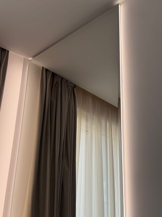 Голямо огледало с LED осветление