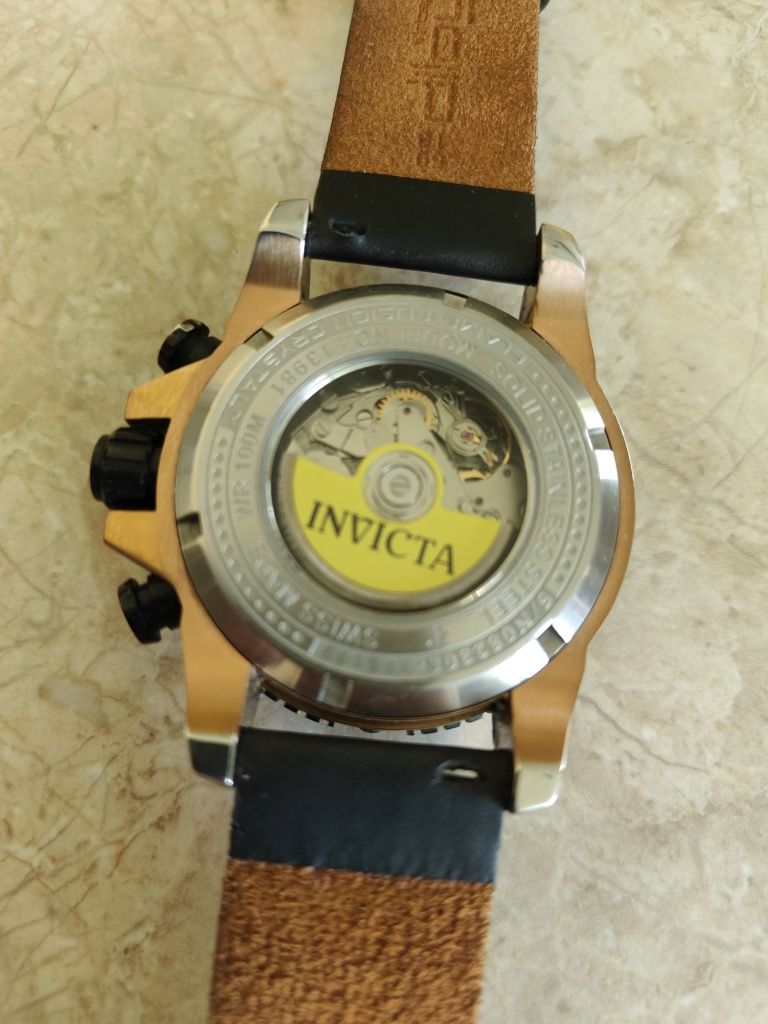 Invicta automatic chronograph -800лв