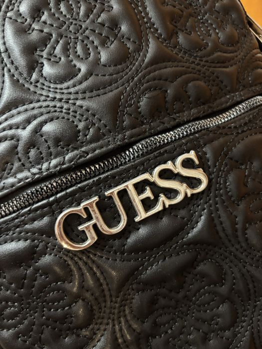 Оригинална раница GUESS