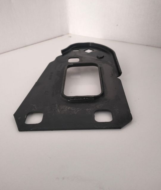 Suport radiator  partea stanga 8k0805499 Audi A5 8T (facelift) seria